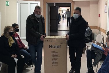 Холодильники для вакцин переданы в поликлиники 1-й горбольницы